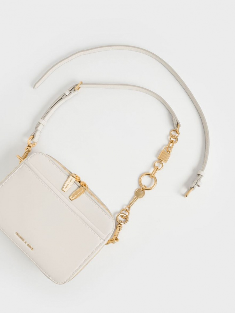 τσαντα χειροσ Charles And Keith Lock & Key Chain κρέμα | 91403-TXMS