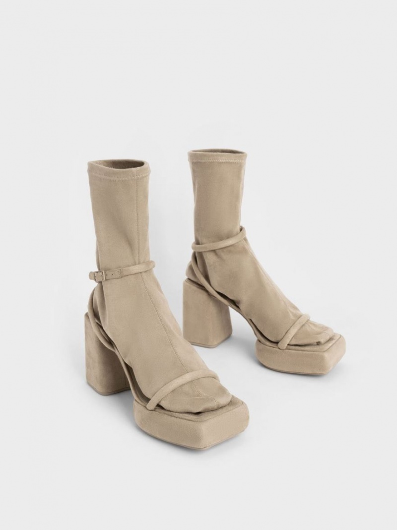 μποτα πλατφορμα Charles And Keith Lucile Textured Calf Μπεζ | 47206-FQBJ