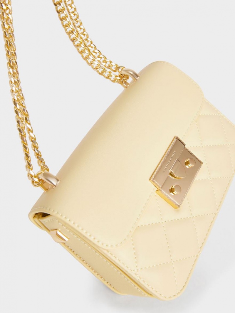 τσάντεσ χιαστί Charles And Keith Metallic Push-Lock Chain κίτρινα | 07498-VIGT