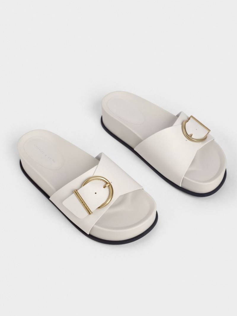 Πεδιλα Πλατφορμεσ Charles And Keith Metallic πόρπης ασπρα | 54762-AXWL