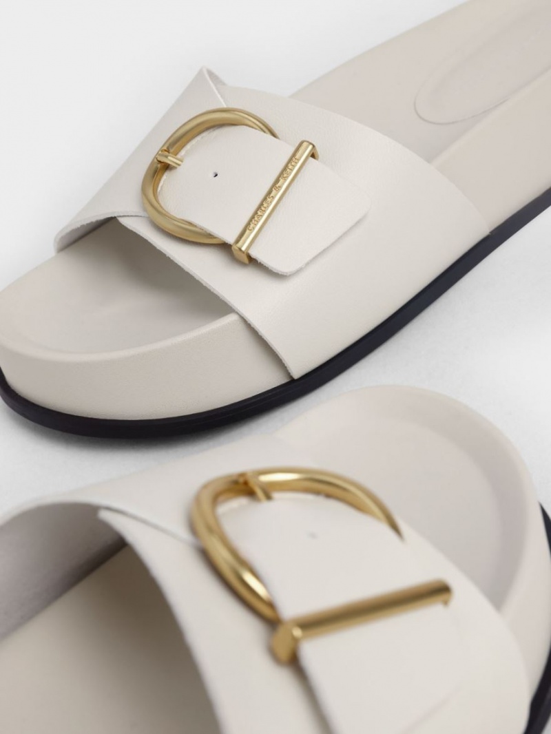 Πεδιλα Πλατφορμεσ Charles And Keith Metallic πόρπης ασπρα | 54762-AXWL