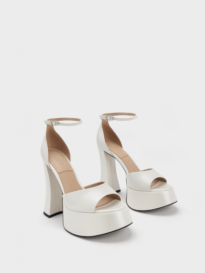 Πεδιλα Πλατφορμεσ Charles And Keith Michelle δερματινα ασπρα | 68714-EGPS
