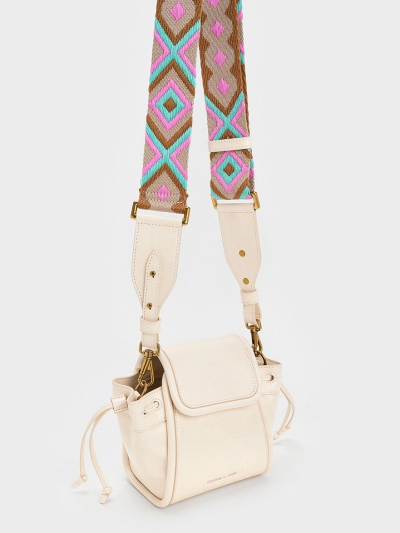 τσαντα χειροσ Charles And Keith Mini Ashby Top κρέμα | 93580-BRUX