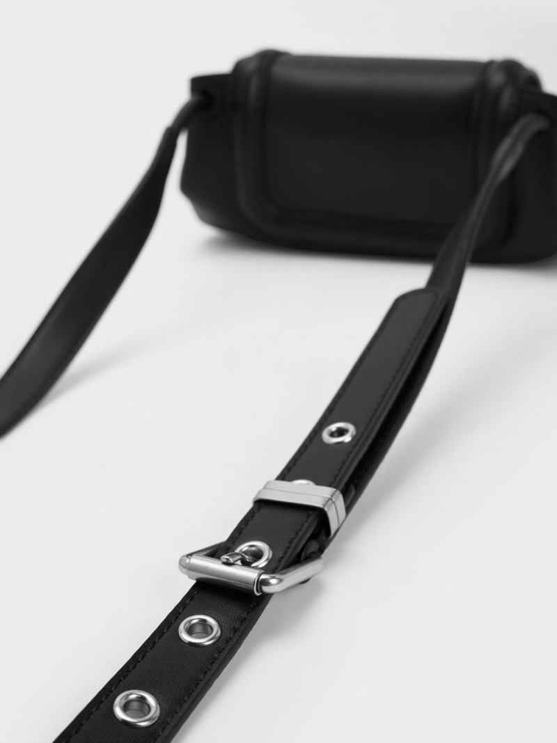τσάντεσ χιαστί Charles And Keith Mini Blossom Curved Flap μαυρα | 30745-ISDU