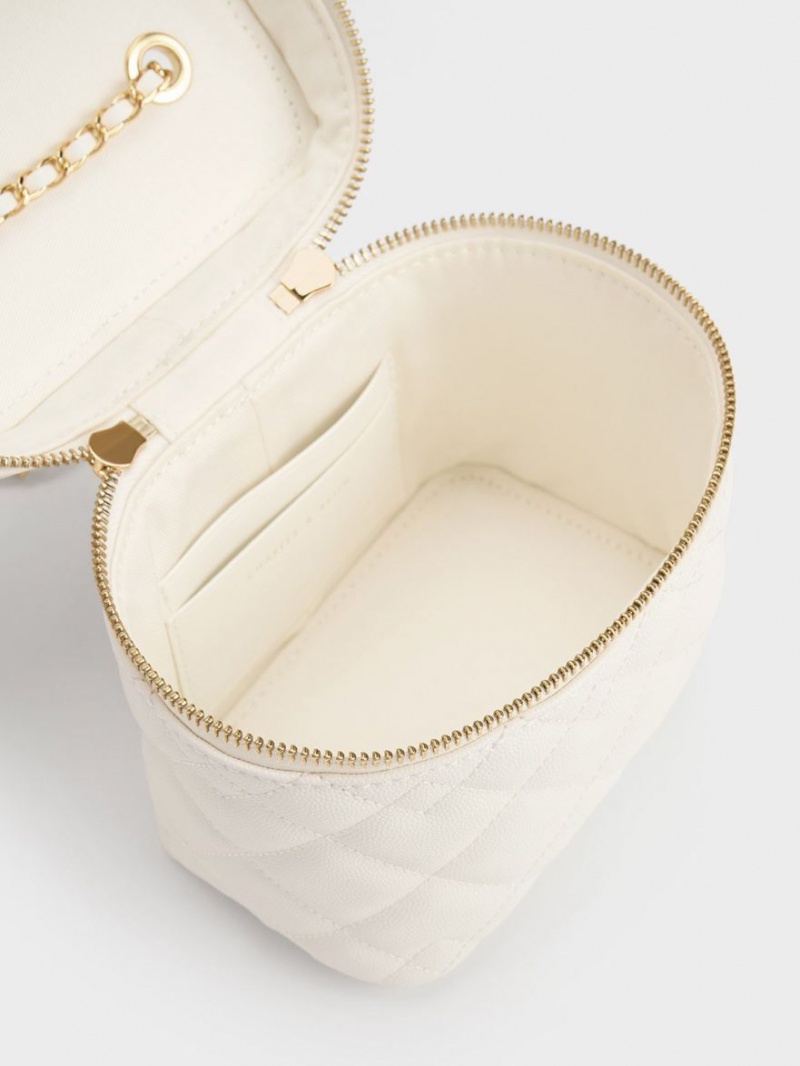 τσάντεσ χιαστί Charles And Keith Nezu Καπιτονέ Boxy ασπρα | 49582-VCZB