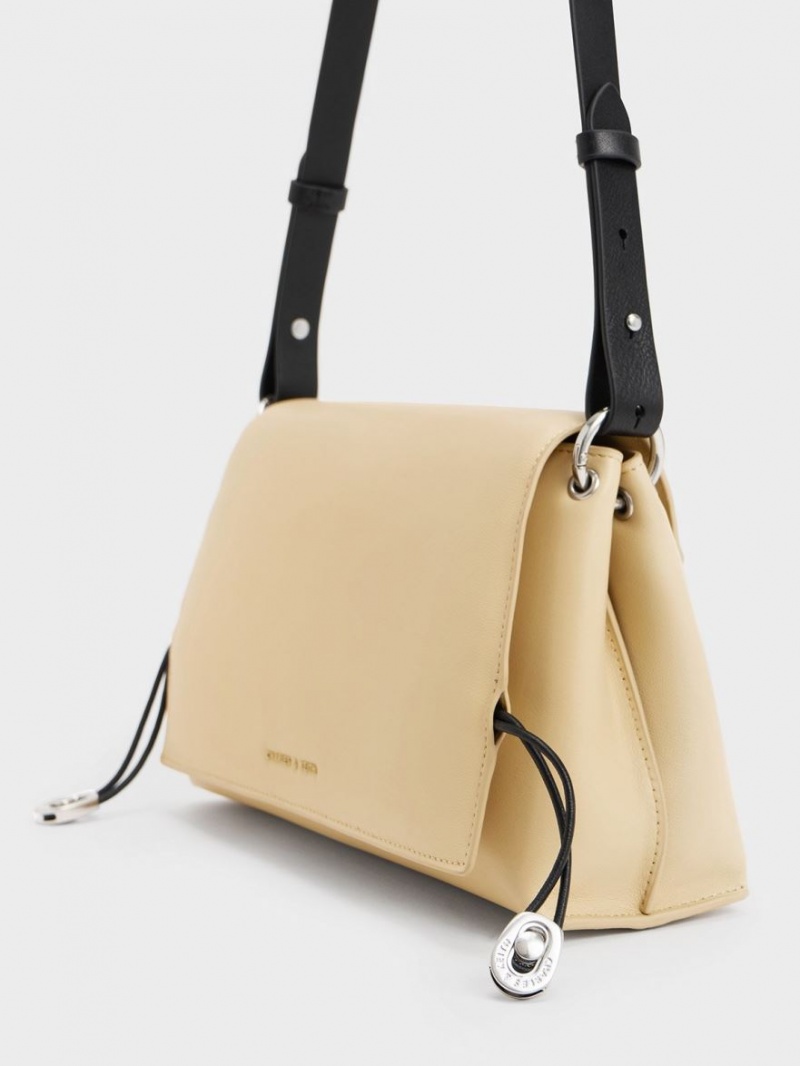 τσαντα χειροσ Charles And Keith Nina δερματινα Με Επένδυση Μπεζ | 75609-MDTW
