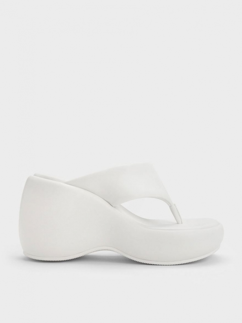 παπουτσια πλατφορμα Charles And Keith Noemi flatforms ασπρα | 80432-VEXT