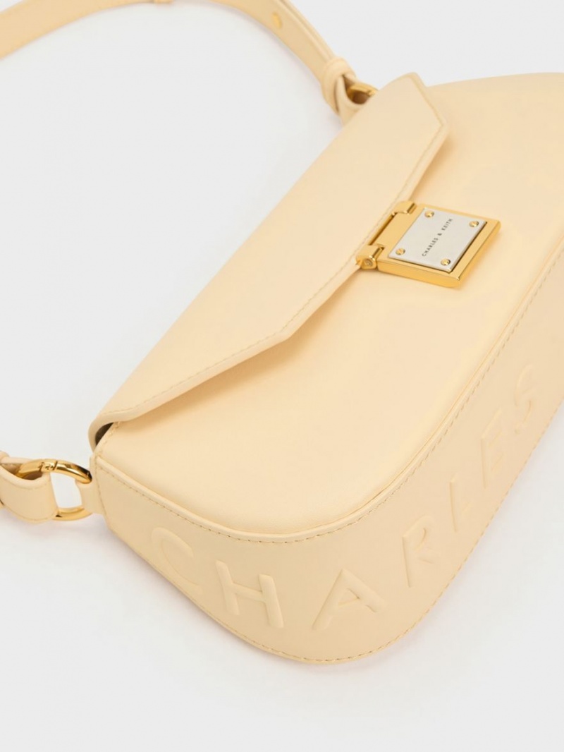 τσάντεσ ώμου Charles And Keith Oona Curved Μπεζ | 05493-ONUK