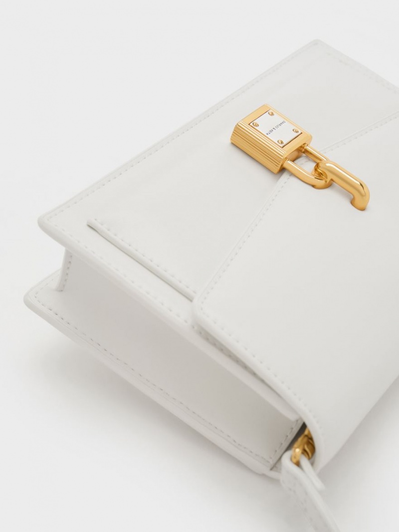 τσάντεσ χιαστί Charles And Keith Padlock Envelope ασπρα | 73259-AVGP