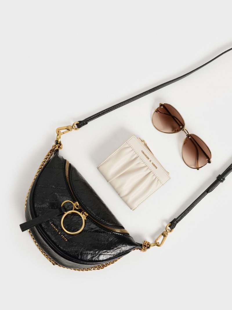 τσάντεσ χιαστί Charles And Keith Philomena Wrinkled-Effect Half-Moon μαυρα | 37240-GOJI
