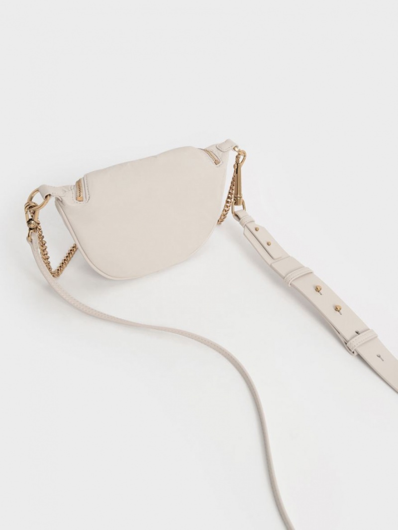 τσάντεσ χιαστί Charles And Keith Philomena Wrinkled-Effect Half-Moon ασπρα | 74028-EADH