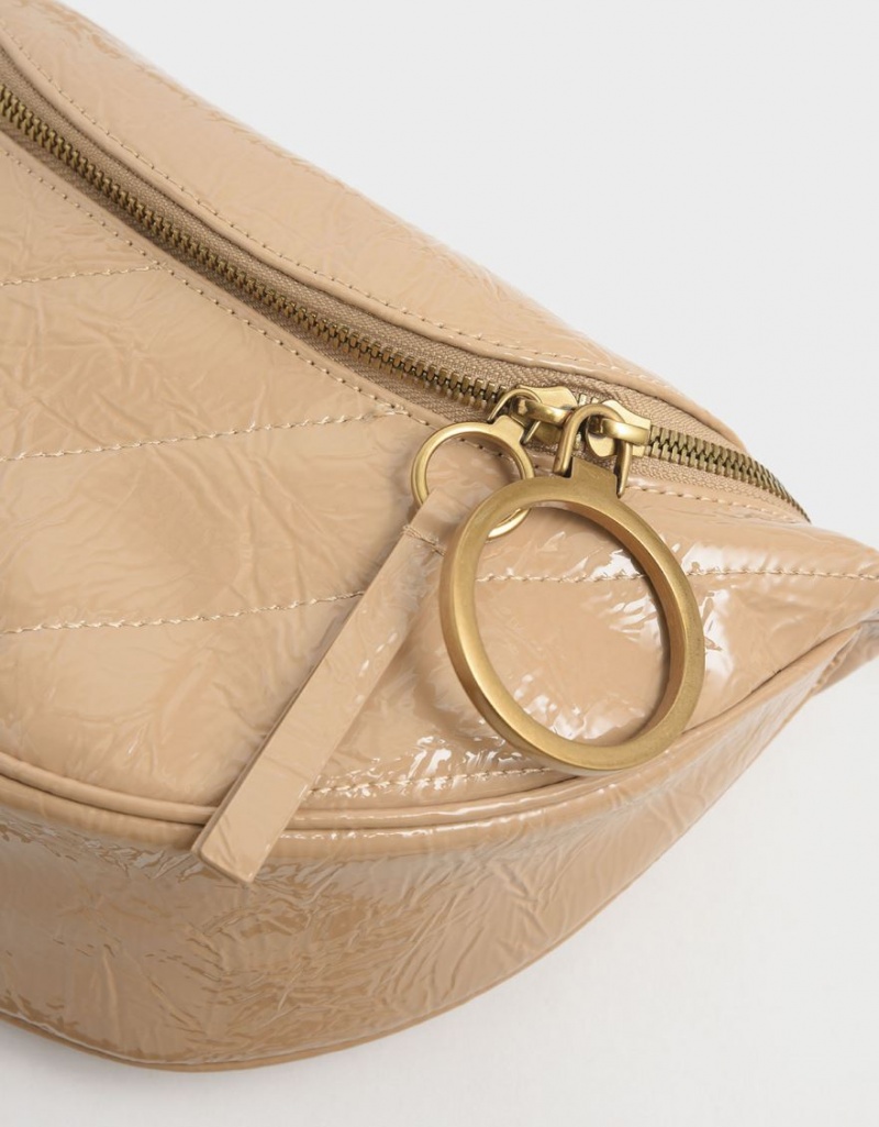 τσάντεσ χιαστί Charles And Keith Philomena Wrinkled λουστρινι Semi-Circle Μπεζ | 15746-YMSU