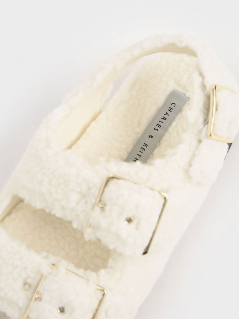 Πεδιλα Πλατφορμεσ Charles And Keith Recycled PET - Furry κρέμα | 15693-CXSU