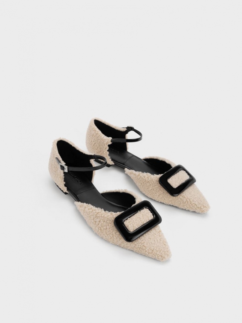 Παπουτσια Μπαλαρινεσ Charles And Keith Rosalie δερματινα Furry D'Orsay Μπεζ | 60482-PROU