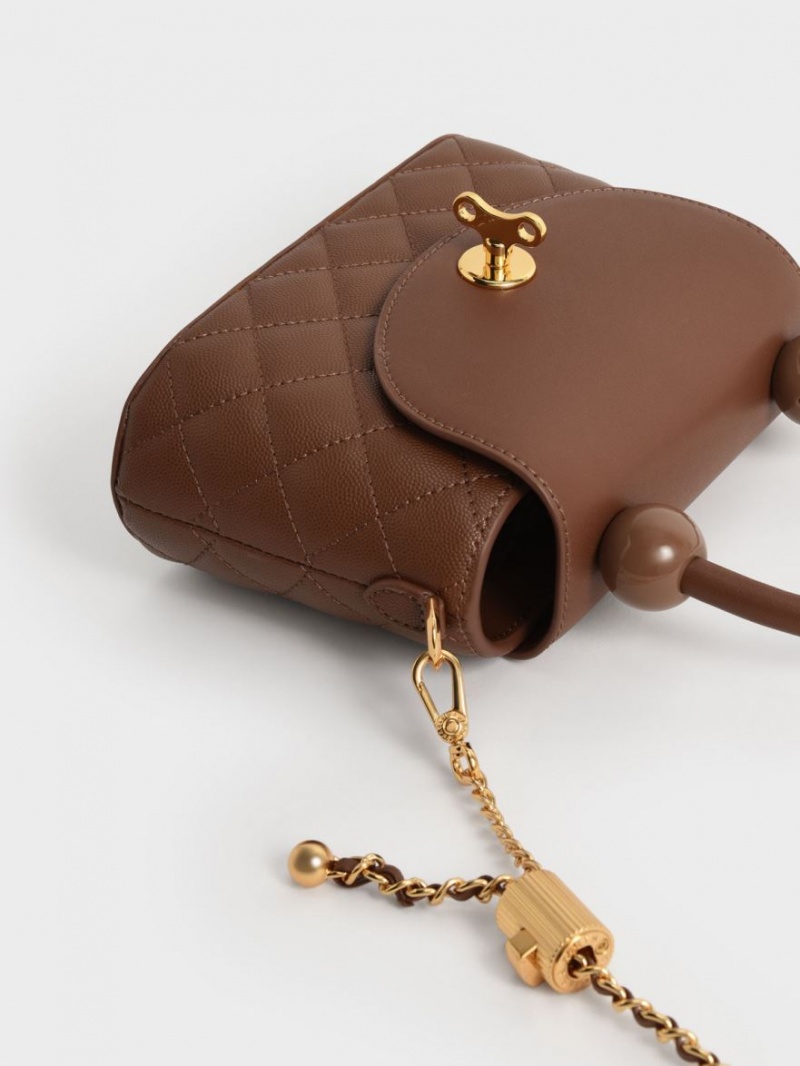 τσαντα χειροσ Charles And Keith Round Καπιτονέ Top σοκολάτα | 27951-KZJW