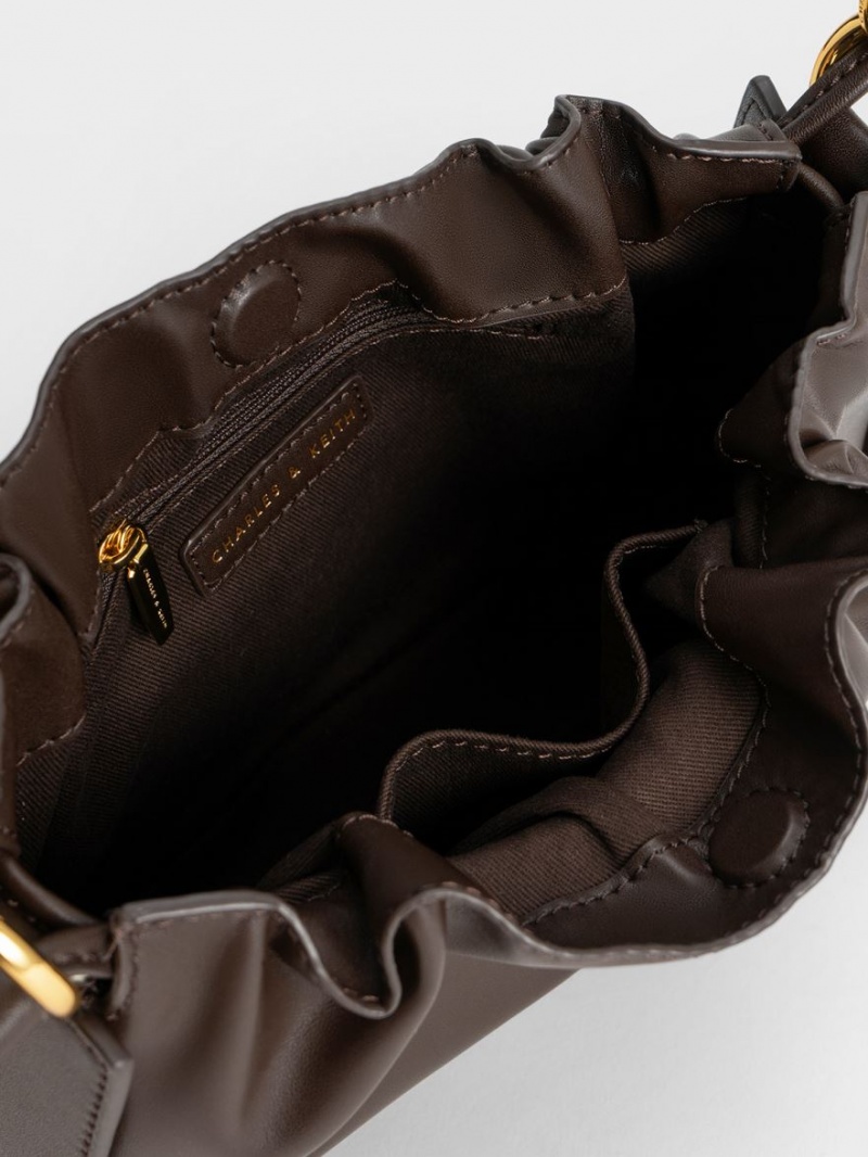 τσάντεσ ώμου Charles And Keith Ruched Chain Handle Drawstring σκούρο καφε | 98412-NGAJ