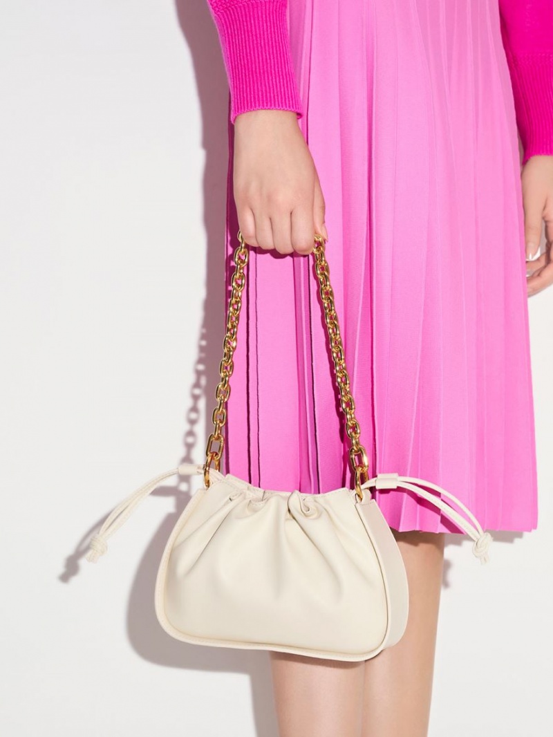τσάντεσ ώμου Charles And Keith Ruched Chain Handle Drawstring ασπρα | 67439-JTHN