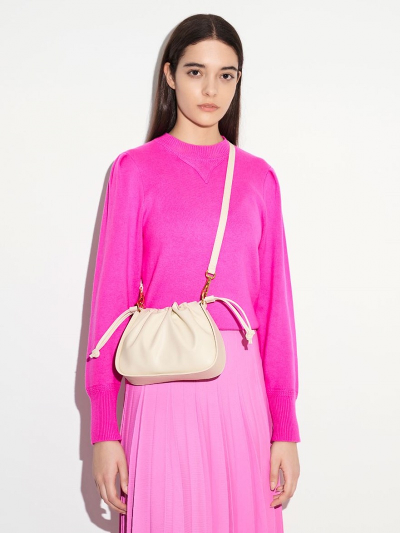 τσάντεσ ώμου Charles And Keith Ruched Chain Handle Drawstring ασπρα | 67439-JTHN