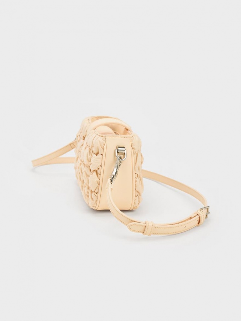 τσαντα χειροσ Charles And Keith Ruched νάιλον Chain Μπεζ | 86491-PRUY