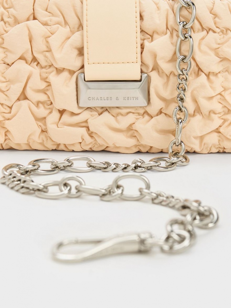 τσαντα χειροσ Charles And Keith Ruched νάιλον Chain Μπεζ | 86491-PRUY