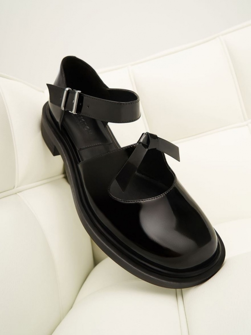Παπουτσια Μπαλαρινεσ Charles And Keith Rumi λουστρινι δερματινα Bow-Tie Mary Jane μαυρα | 17368-EOUD