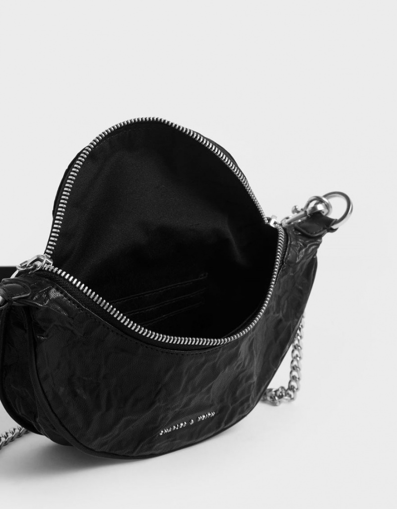 τσάντεσ χιαστί Charles And Keith Wrinkled Effect Ring Zip Tassel μαυρα | 56238-AXYJ