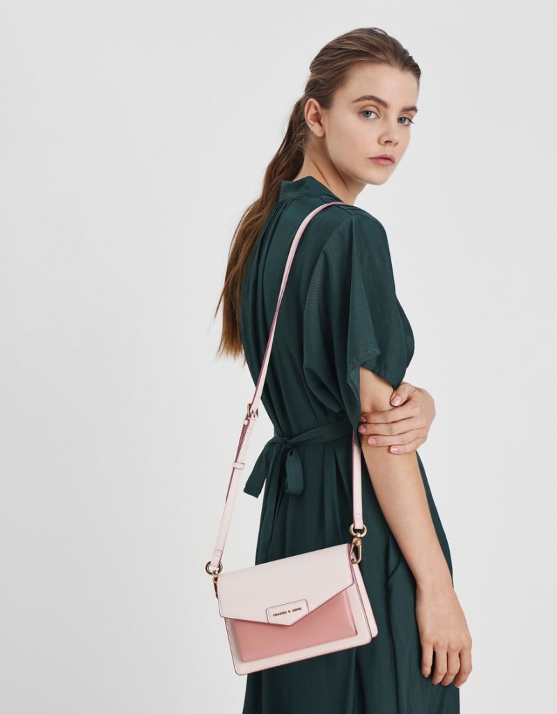 τσάντεσ χιαστί Charles And Keith Zaina Envelope ανοιχτο ροζ | 79052-YUVW