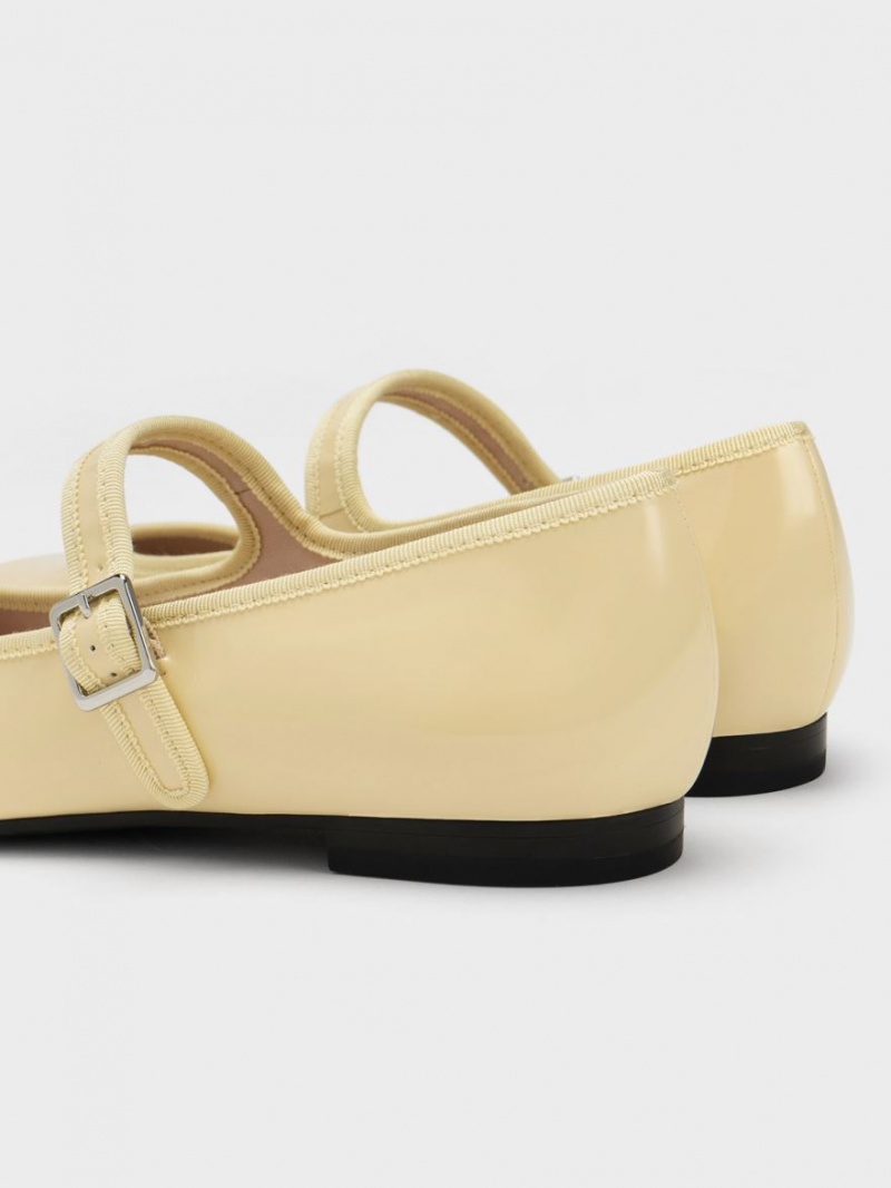 Παπουτσια Μπαλαρινεσ Charles And Keith λουστρινι Buckled Mary Jane κίτρινα | 07945-GADF