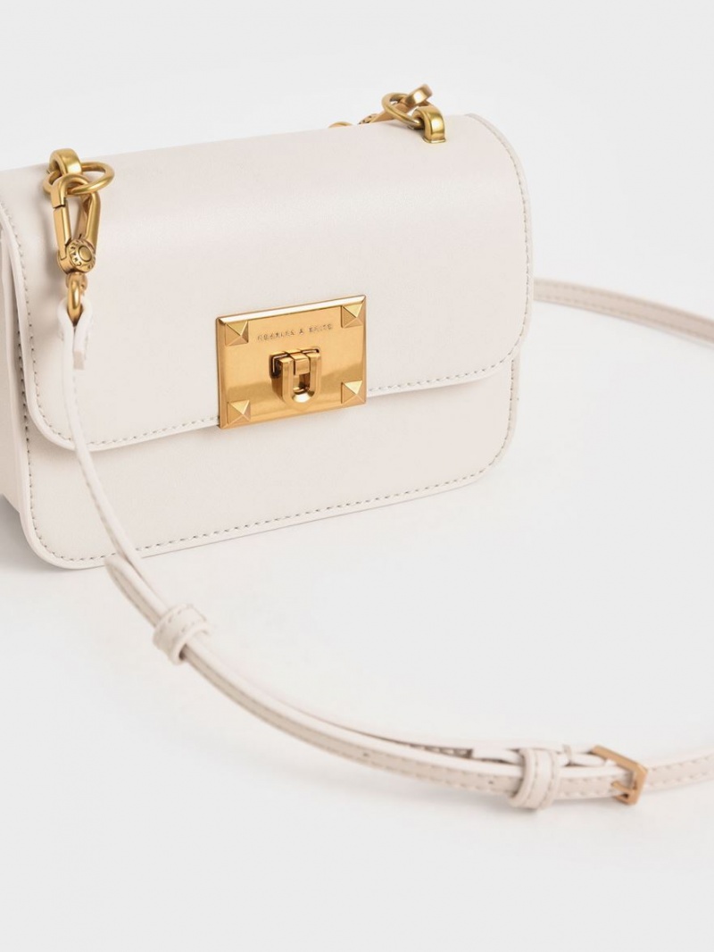 τσάντεσ ώμου Charles And Keith καμβα Metallic Turn-Lock ασπρα | 39175-MBLI