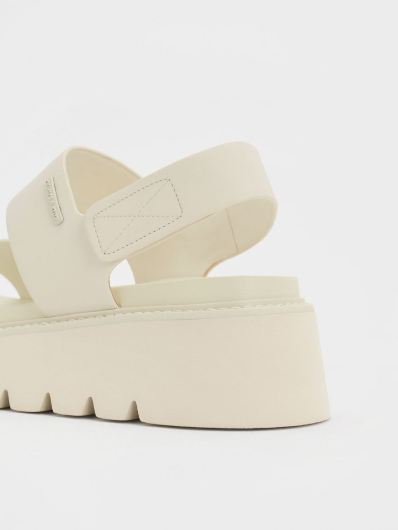 Πεδιλα Πλατφορμεσ Charles And Keith Χοντρός κρέμα | 37452-HJZG
