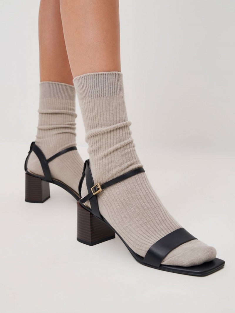 σανδαλια με τακουνι Charles And Keith Ankle λουρακια Stacked μαυρα | 43719-IQBR