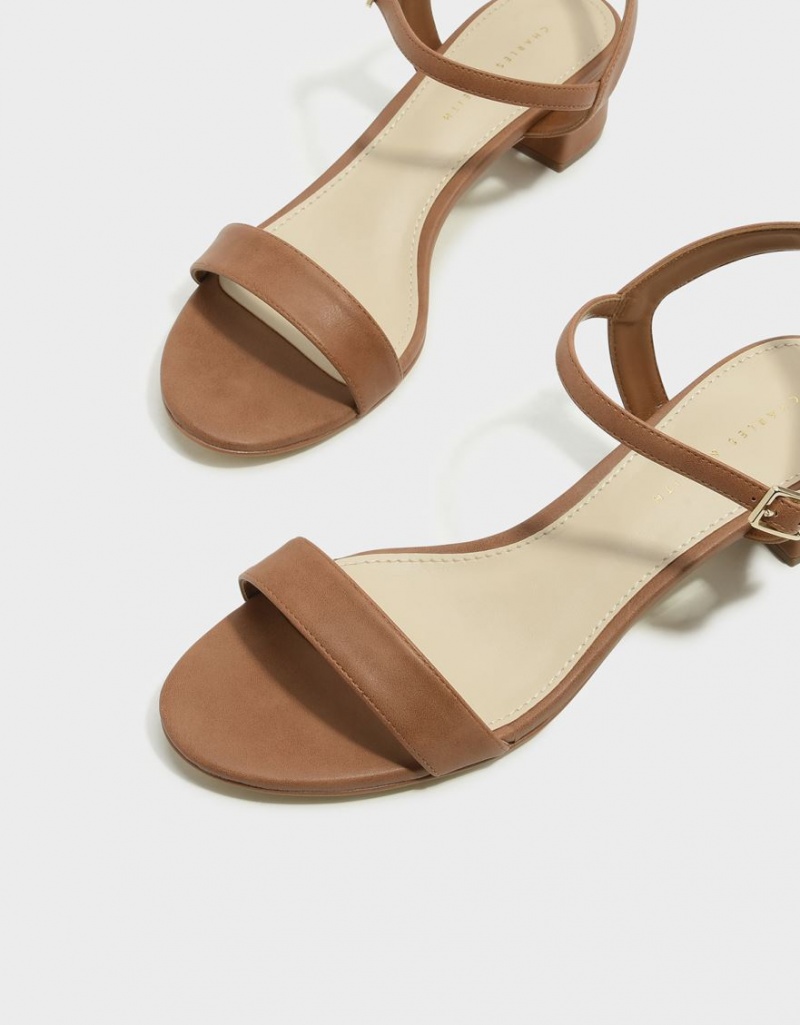 σανδαλια με τακουνι Charles And Keith Basic Open-toe καφε | 12357-WOVF