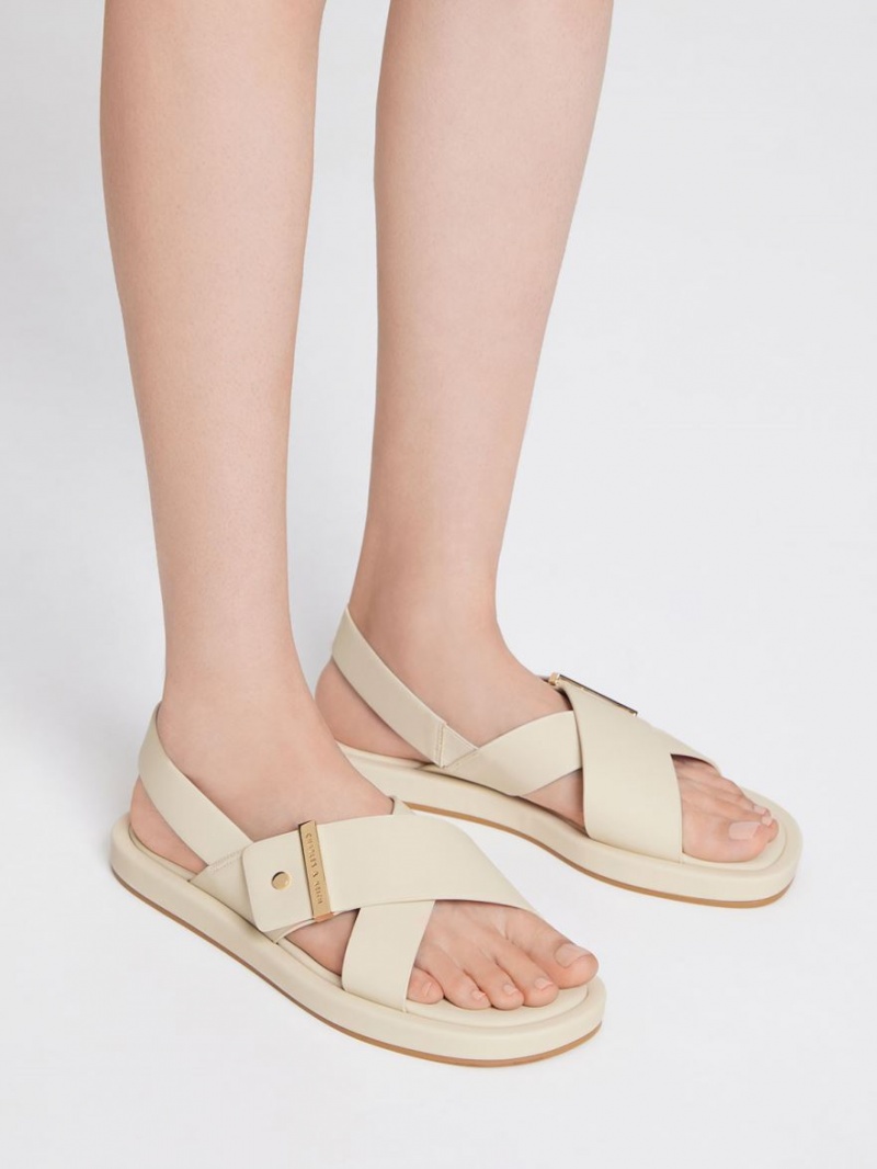 Σανδάλια Με Λουριά Charles And Keith Crossover Back κρέμα | 01895-CXUL