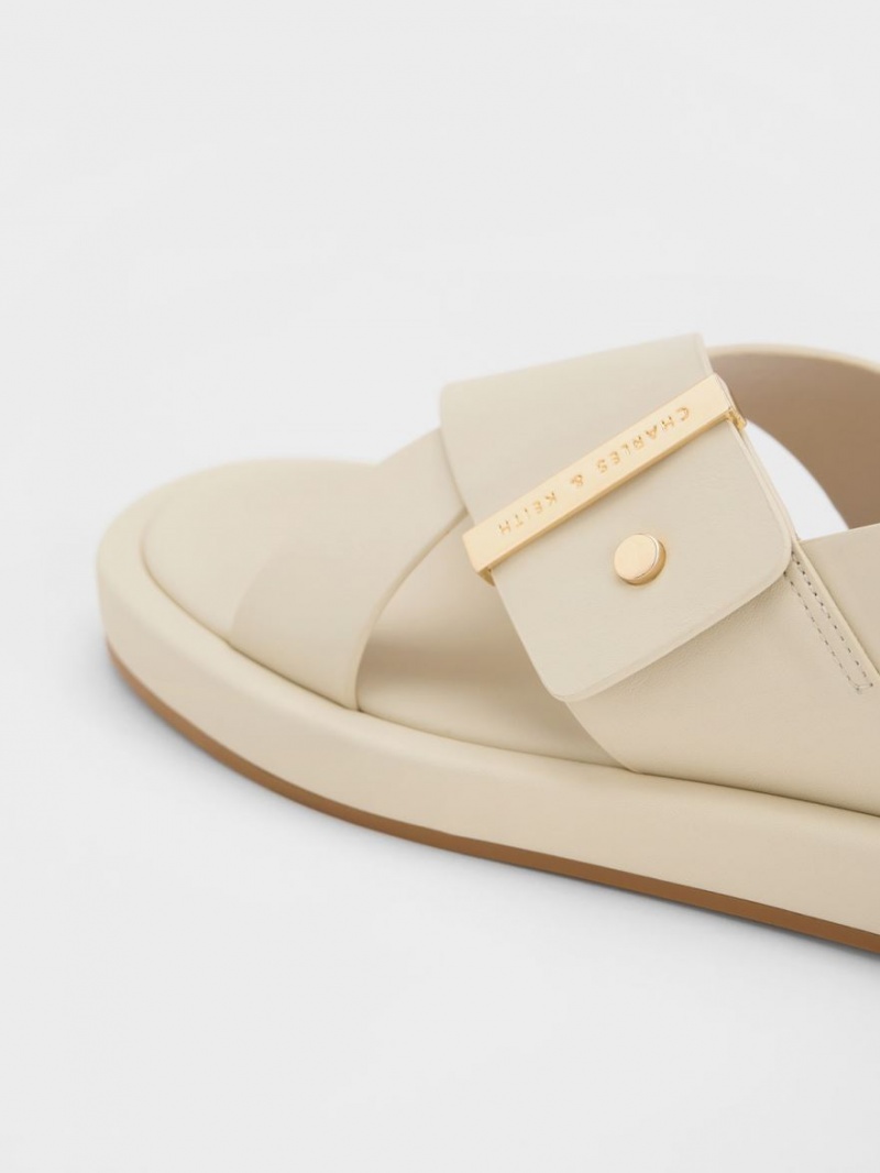 Σανδάλια Με Λουριά Charles And Keith Crossover Back κρέμα | 01895-CXUL