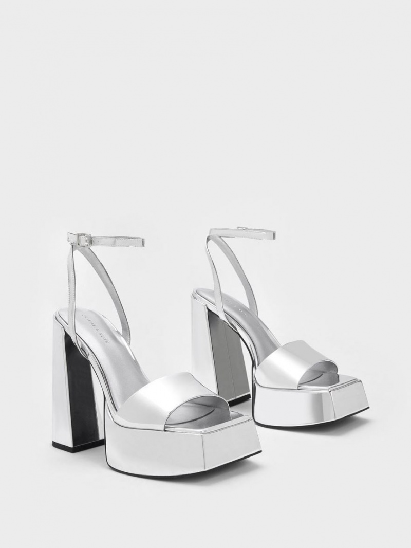 Σανδάλια Με Λουριά Charles And Keith Metallic flatforms Ankle ασημι | 24703-CEMR