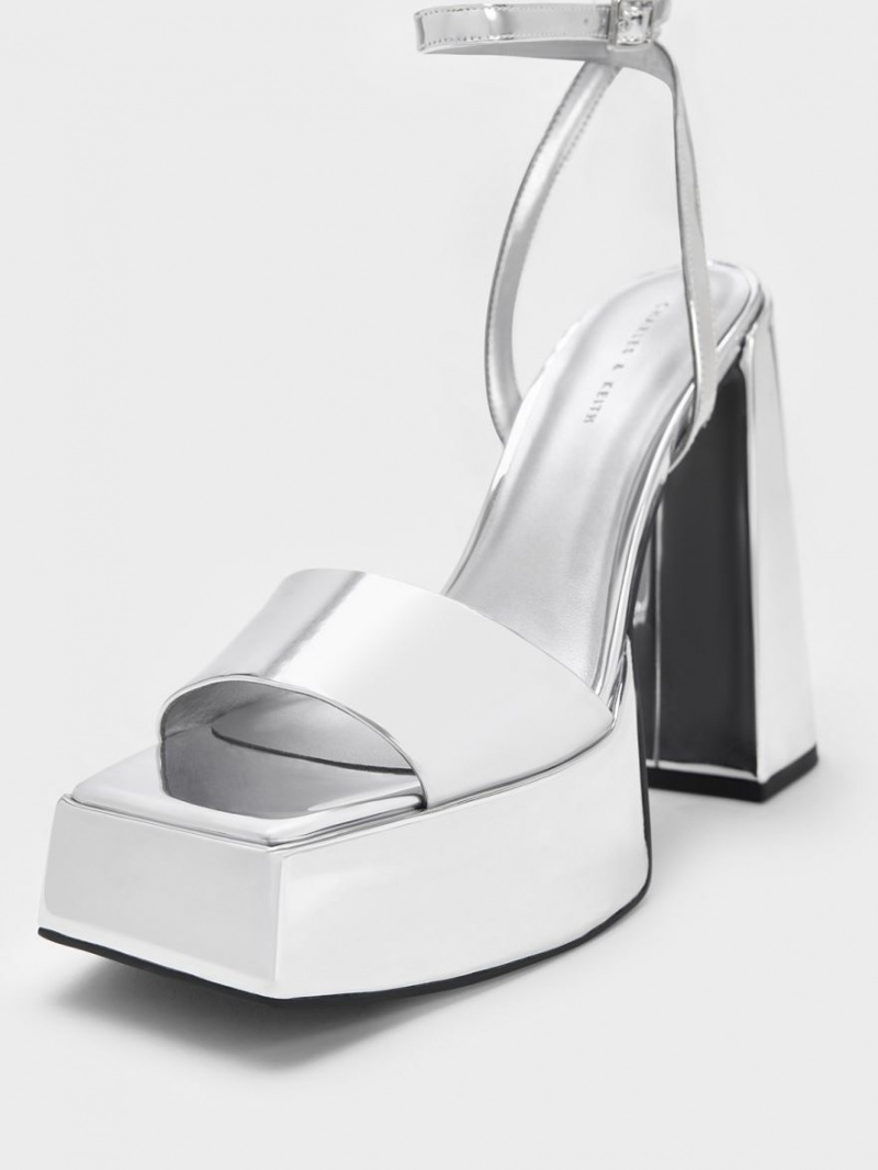 Σανδάλια Με Λουριά Charles And Keith Metallic flatforms Ankle ασημι | 24703-CEMR