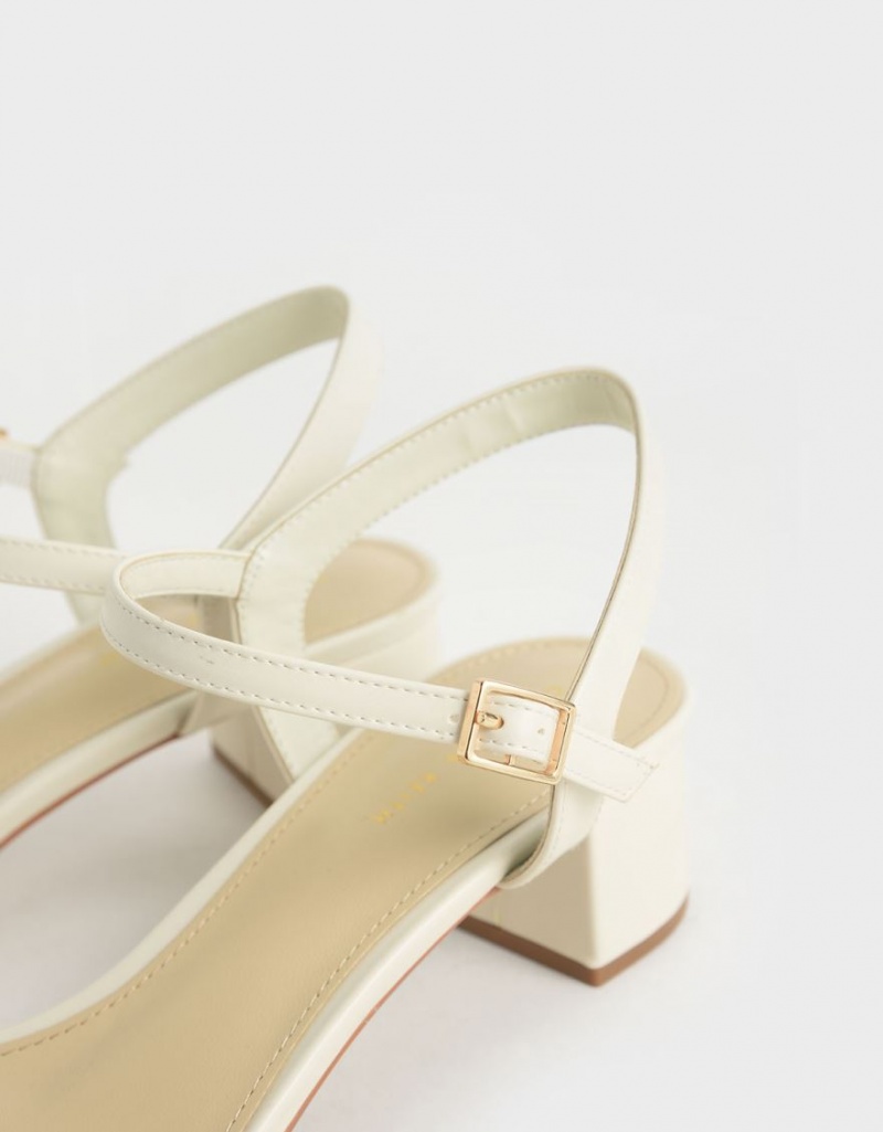 σανδαλια με τακουνι Charles And Keith Open-toe κρέμα | 60872-JFPT