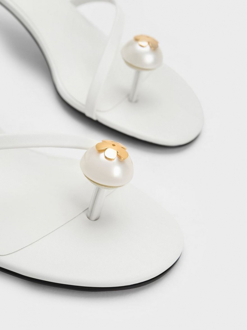 Σανδάλια Με Λουριά Charles And Keith Pearl Embellished ασπρα | 67453-ALVM