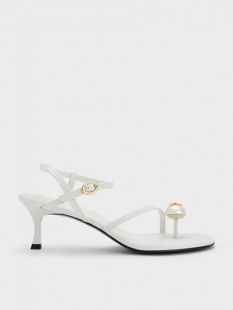 Σανδάλια Με Λουριά Charles And Keith Pearl Embellished ασπρα | 67453-ALVM