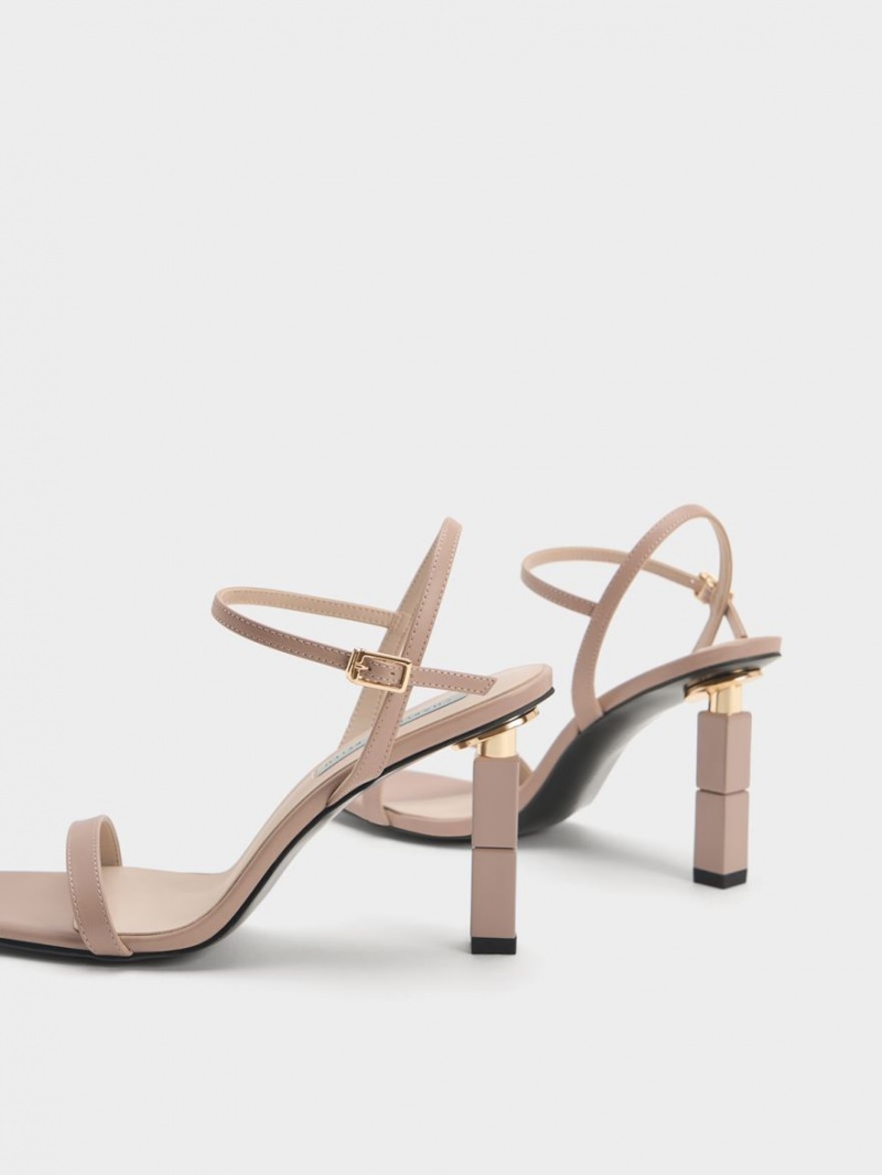 σανδαλια με τακουνι Charles And Keith Sculptural Μπεζ | 97286-JHIR