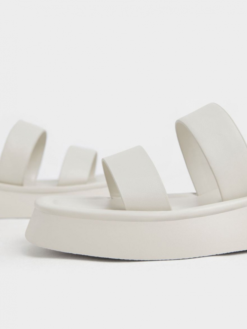 Σανδάλια Με Λουριά Charles And Keith Square toe Ankle ασπρα | 36904-BGZT