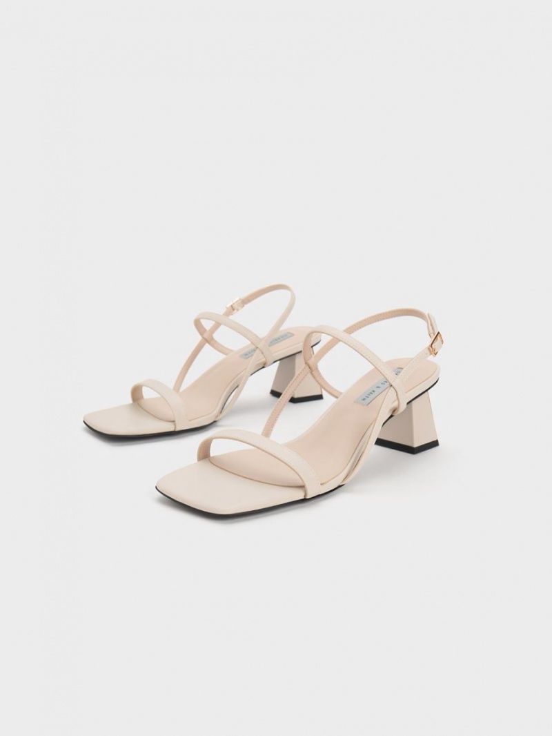 Σανδάλια Με Λουριά Charles And Keith Square-toe ασπρα | 14387-ORMY