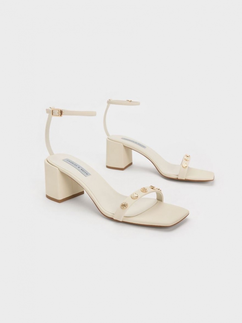 σανδαλια με τακουνι Charles And Keith Studded Ankle-λουρακια κρέμα | 76105-CDTG