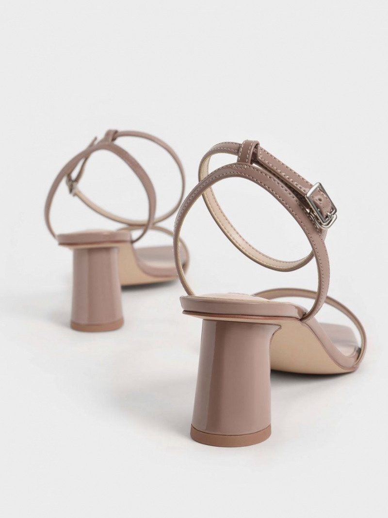 σανδαλια με τακουνι Charles And Keith λουστρινι Ankle-λουρακια Cylindrical Μπεζ | 21064-OUSL