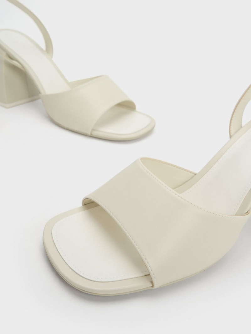 σανδαλια με τακουνι Charles And Keith Χοντρός Block ασπρα | 83729-LKXE