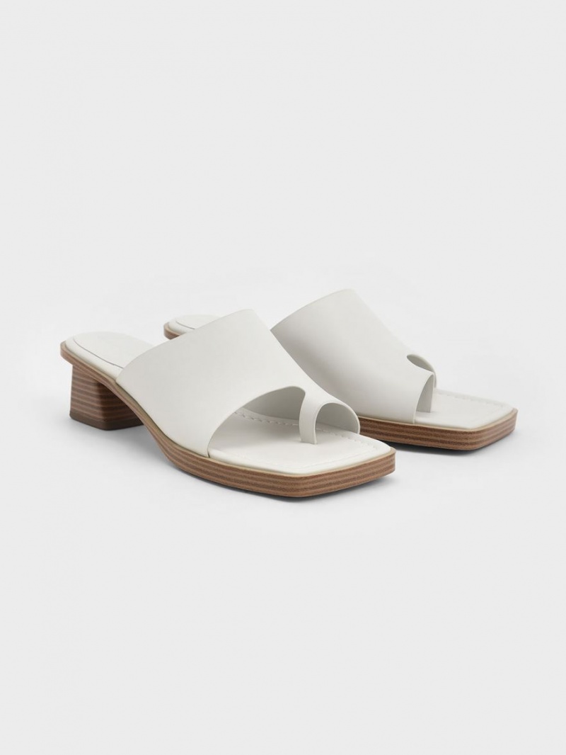 σανδαλια με τακουνι Charles And Keith toe Ring Stacked ασπρα | 57418-MGUN