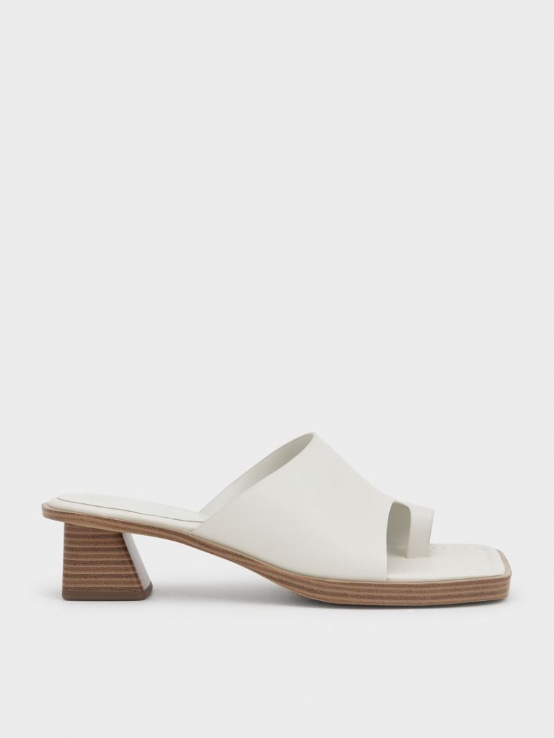σανδαλια με τακουνι Charles And Keith toe Ring Stacked ασπρα | 57418-MGUN