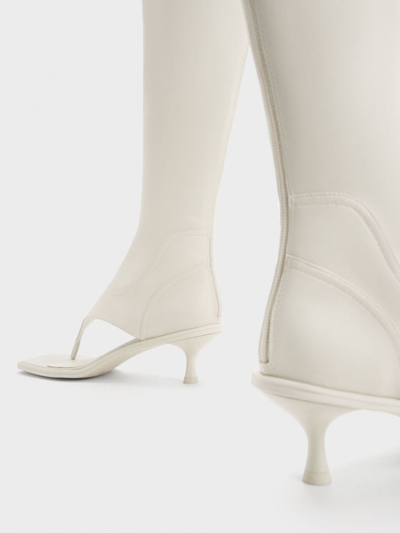 μποτεσ μεχρι το γονατο Charles And Keith Kitten Heel Στρινγκ ασπρα | 71982-WTUZ