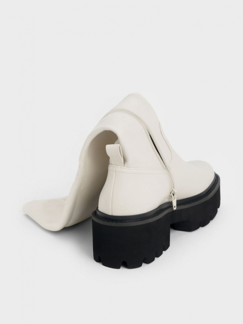 μποτεσ μεχρι το γονατο Charles And Keith Χοντρός flatforms ασπρα | 92504-SGYV