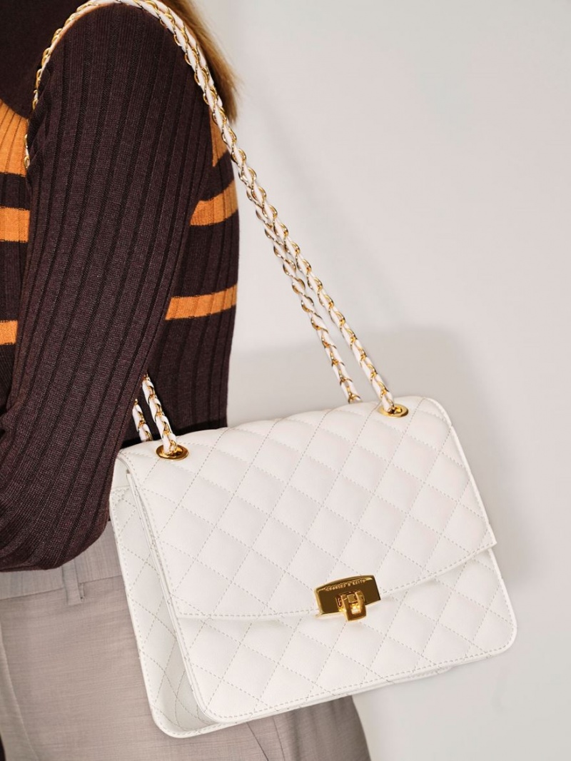 τσάντα clutch Charles And Keith Καπιτονέ Chain λουρακια κρέμα | 63541-FMZL